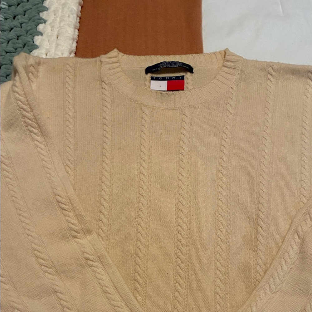Tommy Hilfiger Cream Cable Knit Sweater
